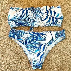 Tropical Bikini Set💙🐳